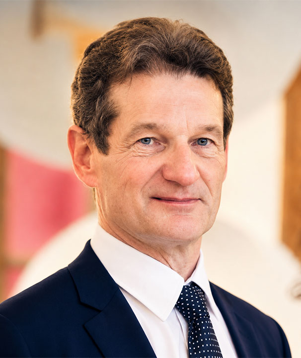 Hubert Bonin